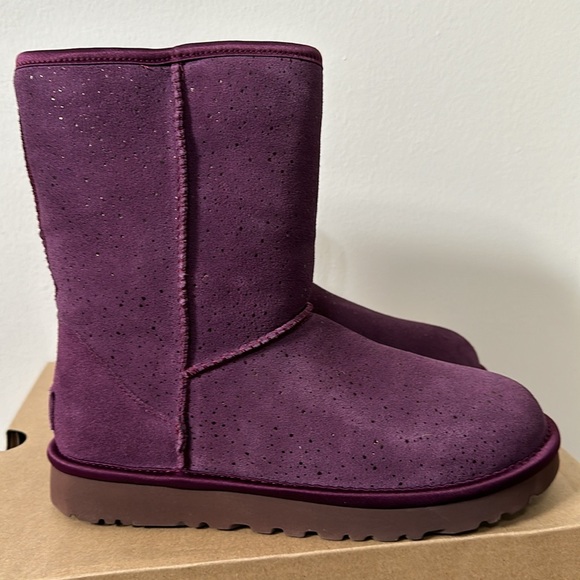 Women’s UGG Classic short Metallic Spots US7 - Picture 4 of 8